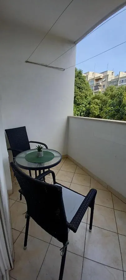 Spacious Apartment Rocky With Balcony Split